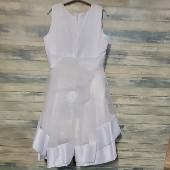 CHASING FIREFLIES WHITE DRESS - Picture 4 of 6